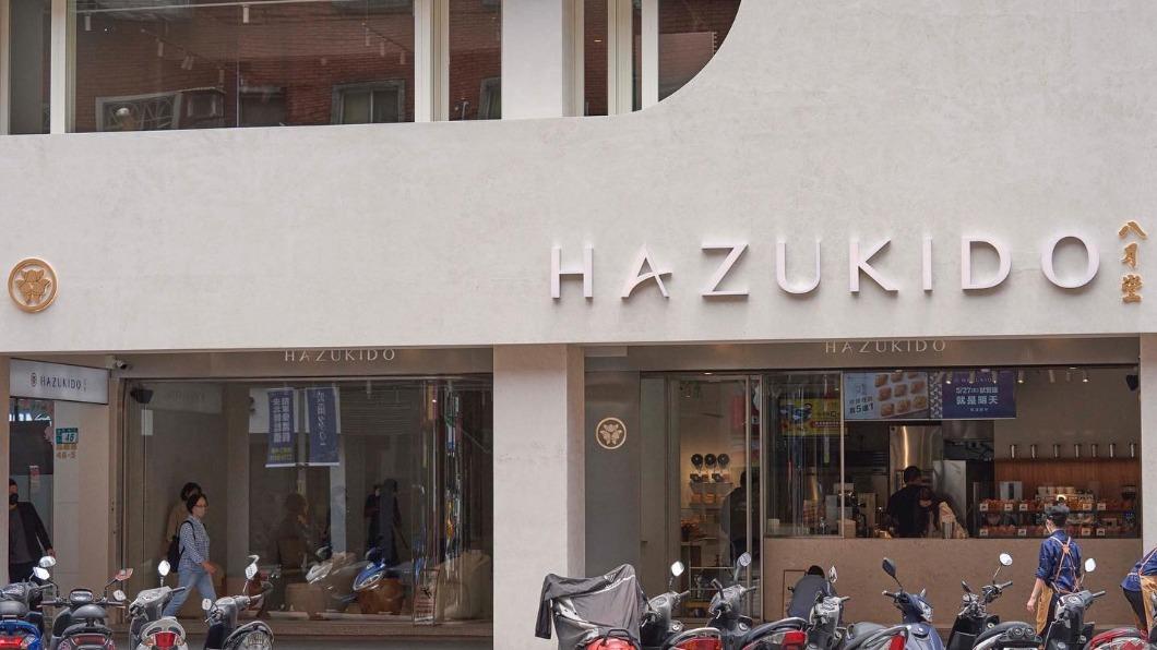 首度跨出百貨「八月堂概念店」開張 指定可頌買3送3