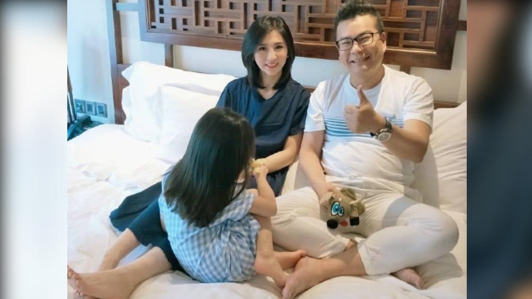 沈玉琳與小16歲的助理芽芽結婚近12年。(圖/翻攝自威廉沈沈玉琳 IG)