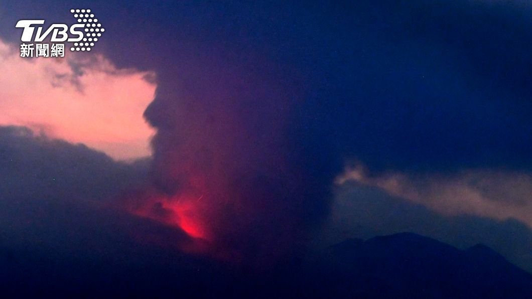 日本九州櫻島火山噴發 當局籲居民疏散尚無災情傳出