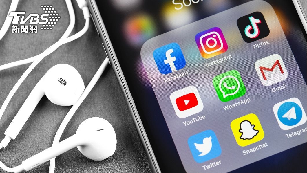 IG也落伍了?年輕人搶玩這款「禁止修圖App」登蘋果榜首
