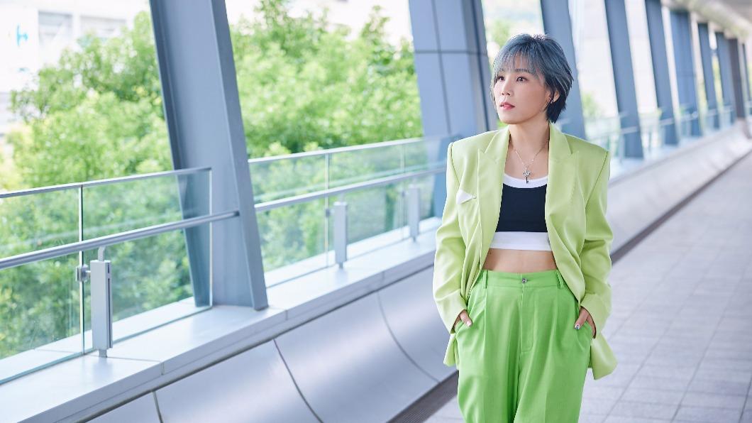 李佳薇透露妹妹李佳歡曾因H1N1闖鬼門關。(圖/黑籟音樂提供)