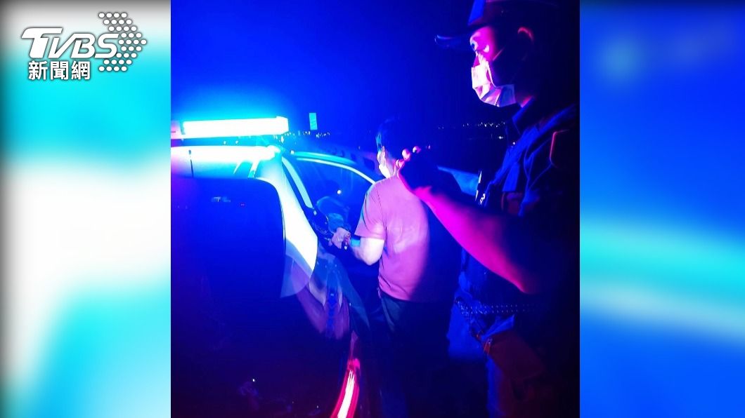 想加油卻迷路！無照婦機車誤上匝道　整路逆向奔馳西濱