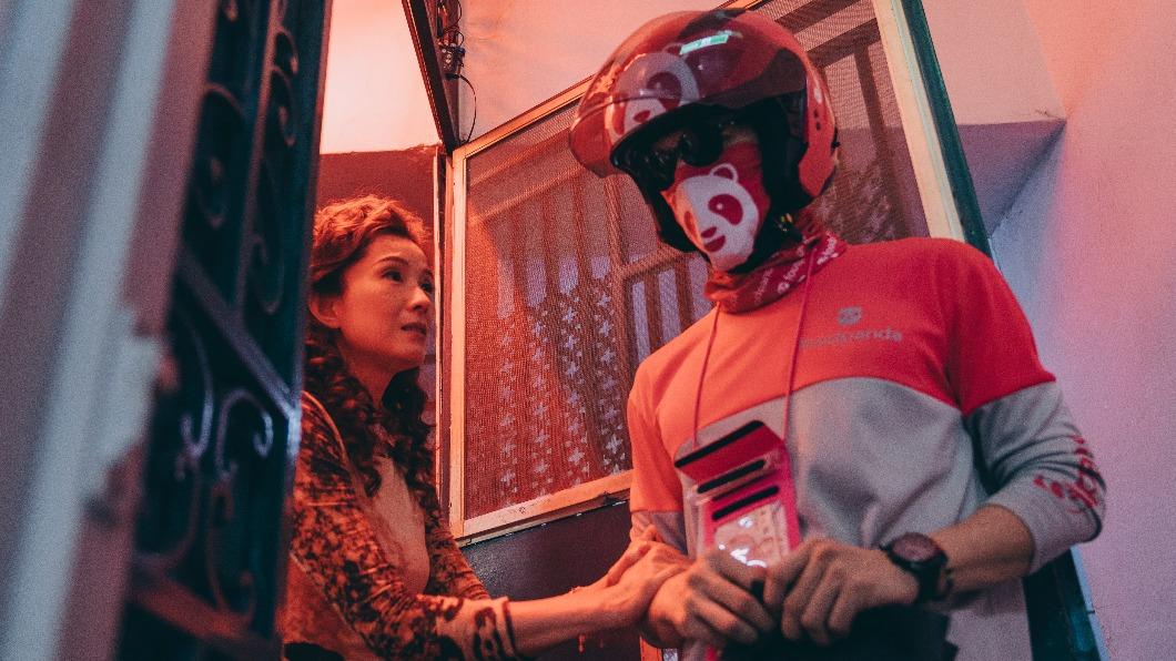 林柏宏與葉全真（左）飾演悲情母子。（圖／Netflix提供）