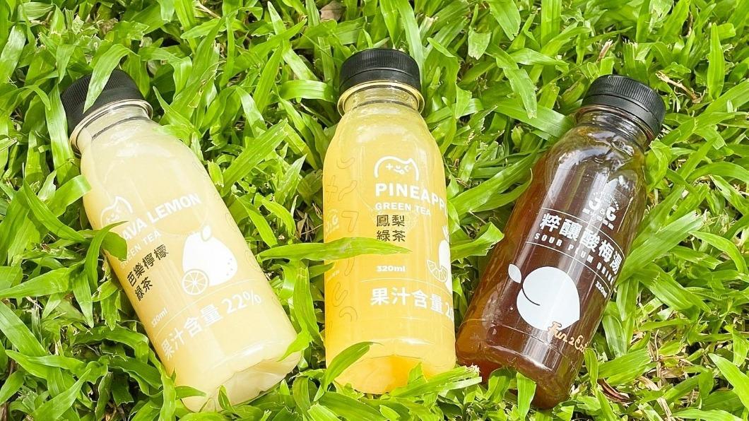 繼光香香雞與台中火車站必喝的手搖飲Tplus茶加聯名合作。(圖/業者提供)