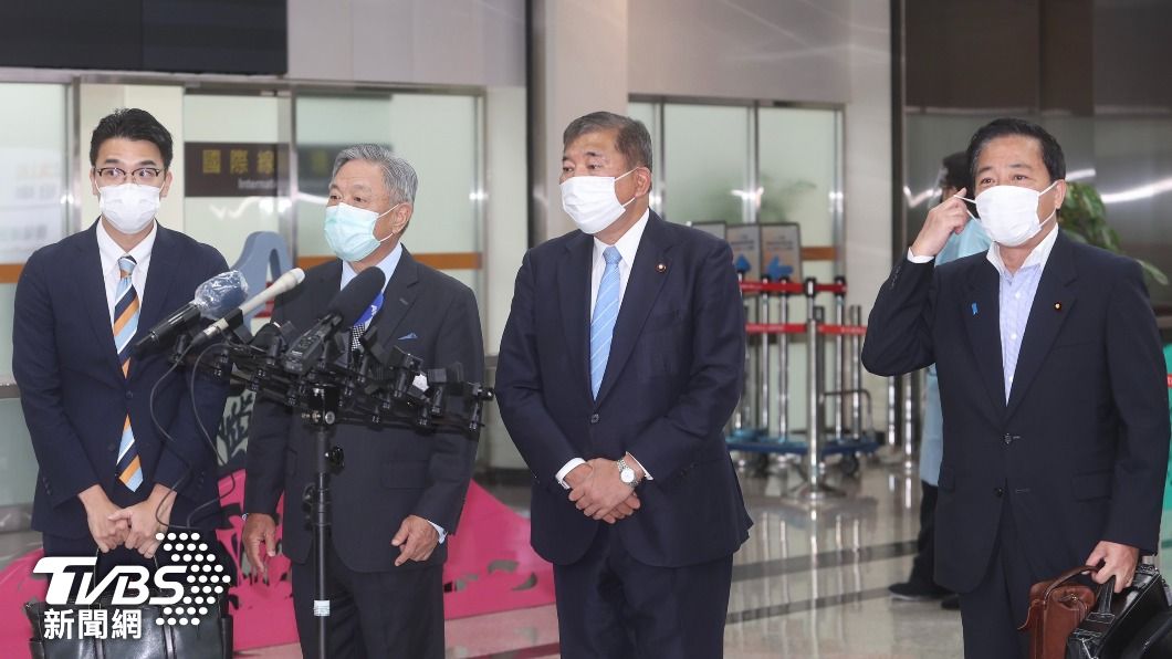 吳釗燮款宴日本議員團 石破茂:繼承安倍遺志與台合作
