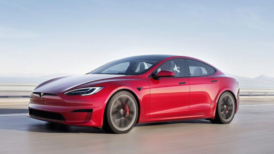 Tesla近期正在測試新保險桿零件，結果可能會讓氣囊無法正確觸發。 （圖／Tesla提供）