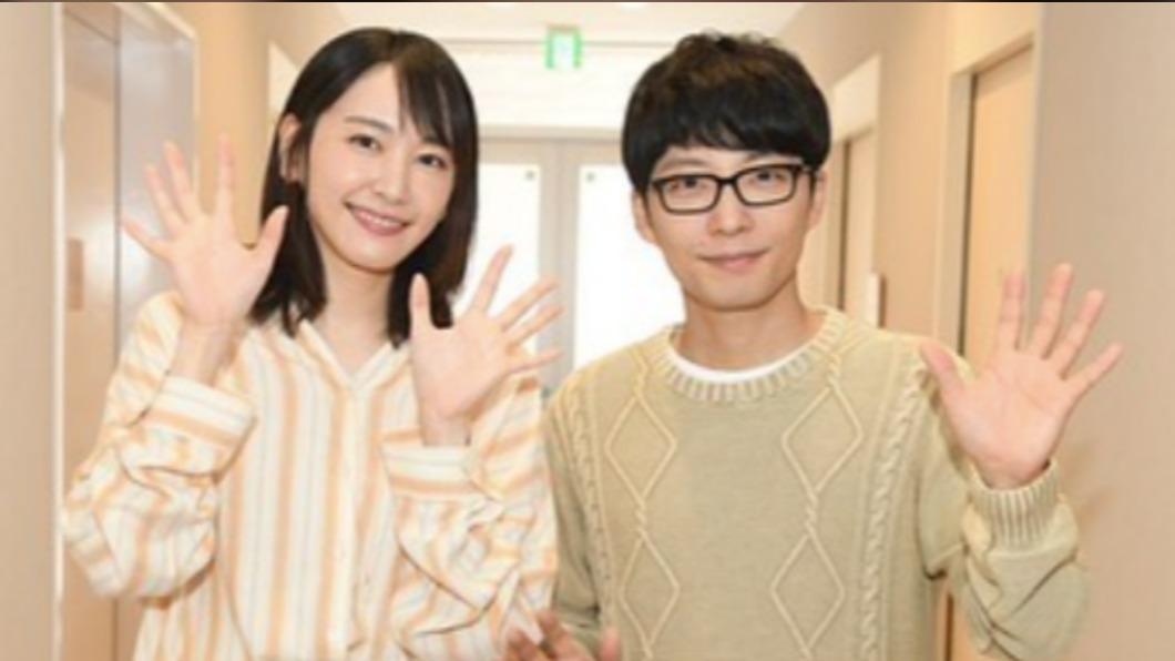 星野源和新垣結衣在2021年5月宣布閃婚。(圖/翻攝自星野源IG)