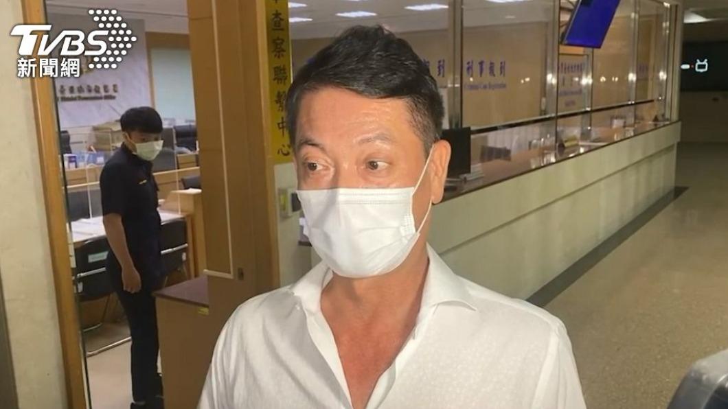 張碩文30萬元交保。（圖／TVBS）