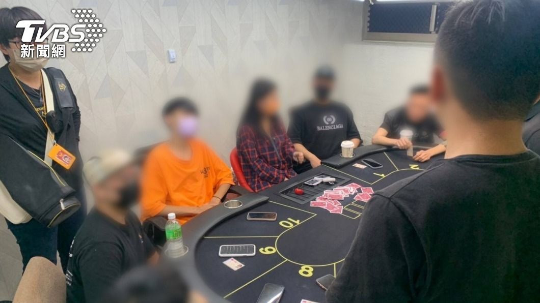 美女荷官吸人氣！男賭客朝聖德州撲克地下賭場　下場慘了