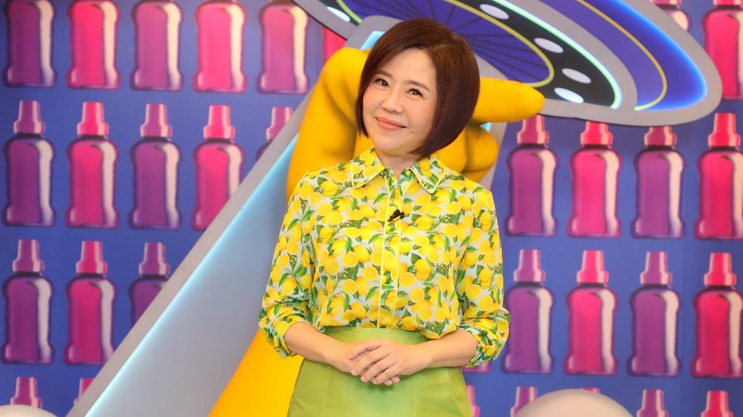 于美人睽違8年回東森主持節目。(圖/東森提供)