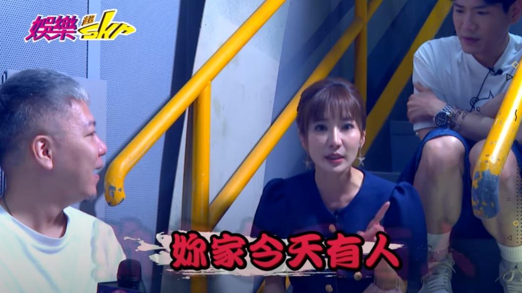 羅巧倫參加外婆告別式,被好兄弟纏身。(圖/翻攝自王燦臉書)