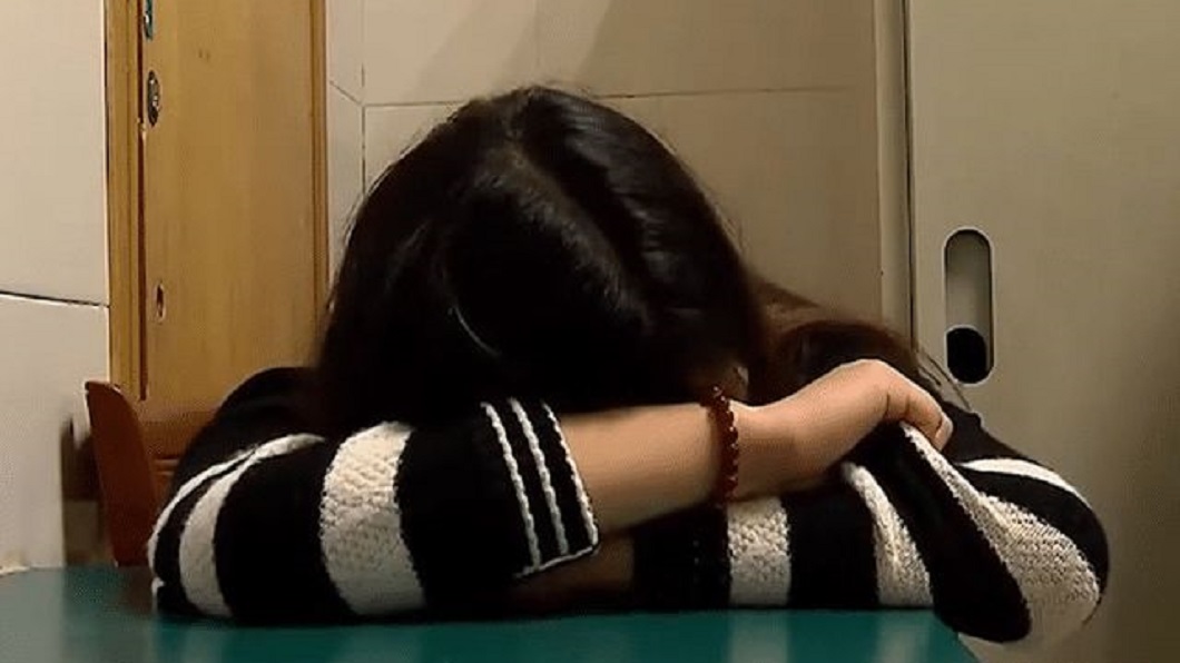 最後男子後事全部由女友獨自一人處理。(圖/翻攝自網易新聞)