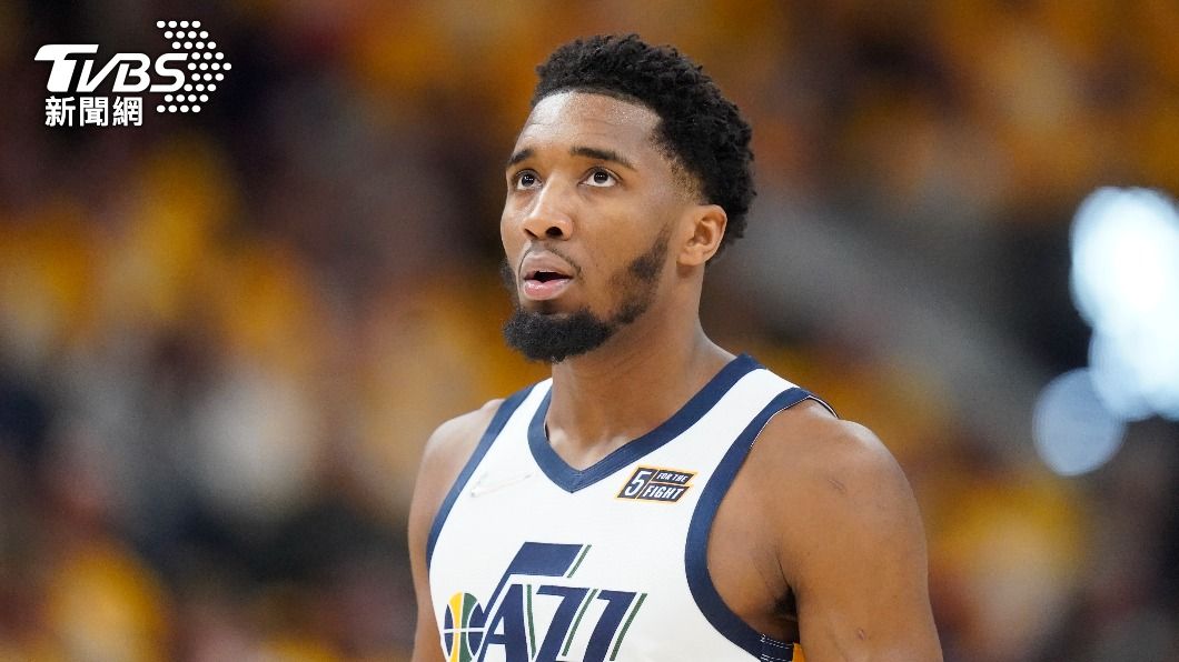 在確定交易走Gobert後爵士也開始進入重建,圖為Donovan Mitchell。(圖/達志影像美聯社)