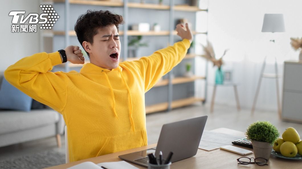 缺乏維生素C,身體可能會出現疲勞的現象。(示意圖/shutterstock達志影像)
