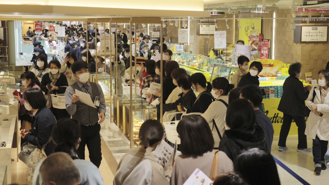日本疫後消費回溫 百貨.航空獲利成長