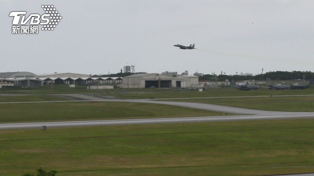 裴洛西專機靠近台灣! 沖繩基地多架美軍機起飛「護駕」