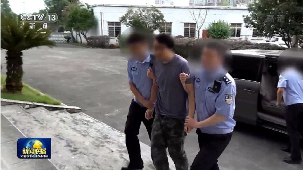 楊智淵被控從事台獨遭捕 陸官方公開「上銬畫面」
