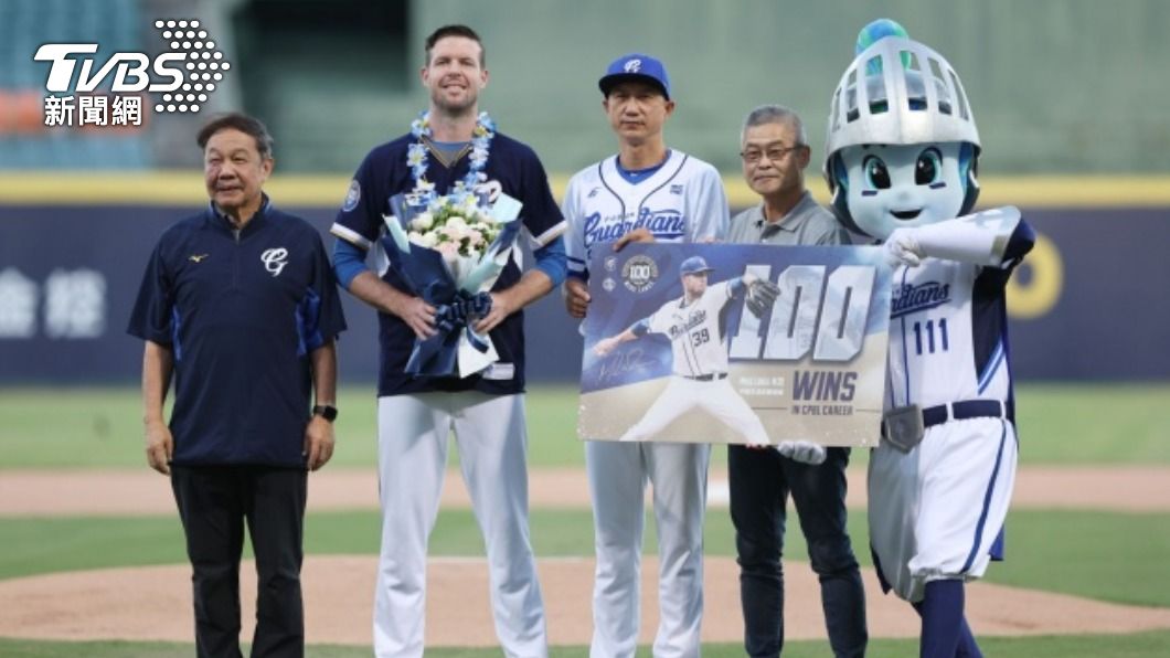 羅力百勝表揚儀式 蔡其昌錄影片祝賀盼再創新紀錄