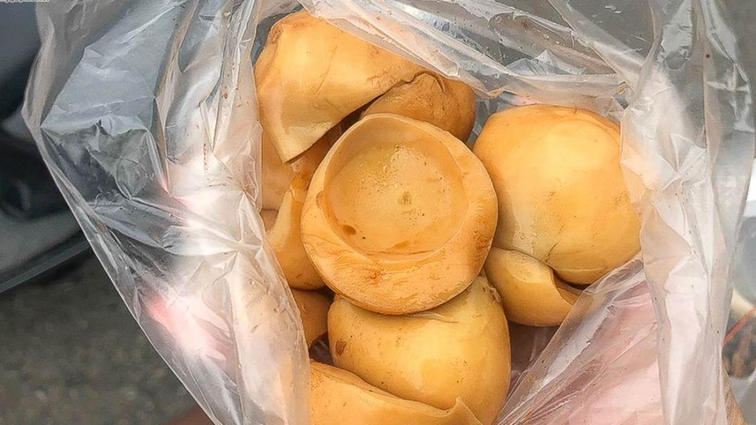 不喜歡吃蛋黃的民眾，可以購買滷蛋白。（圖／跟著尼力吃喝玩樂提供）