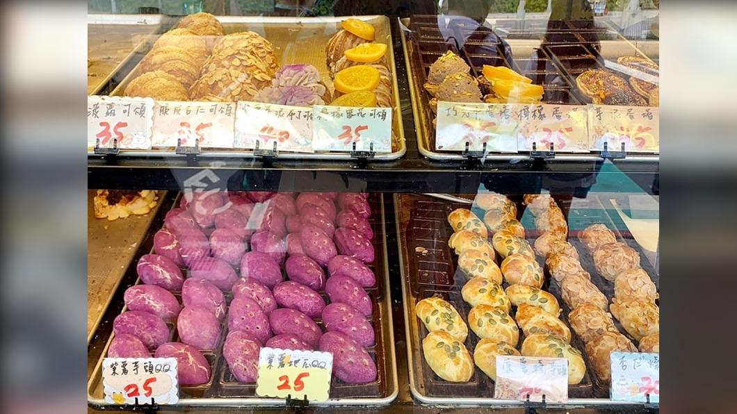 台灣蕃薯提供的品項有麵包、可頌、泡芙、蛋塔等等，最便宜20元。（圖／美食旅遊生活分享。欣晴提供）