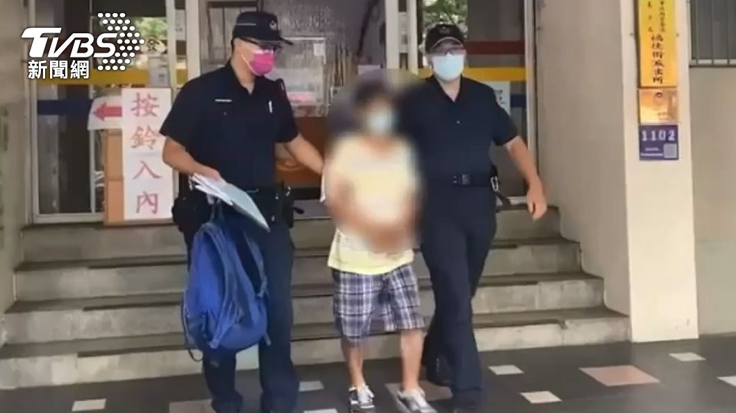 盧嫌遭警方送辦。（圖／TVBS）