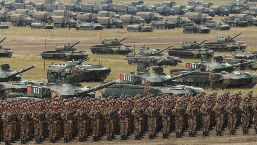 第二套劇本則是「兩棲登陸」,估計得動員50 萬到 100 萬人,充滿不確定性。(圖/翻攝自推特)