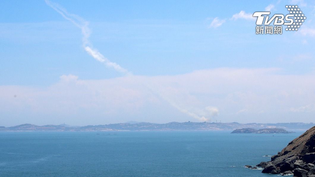又來了!20架共機、14艘共艦擾台 空軍防空飛彈追監