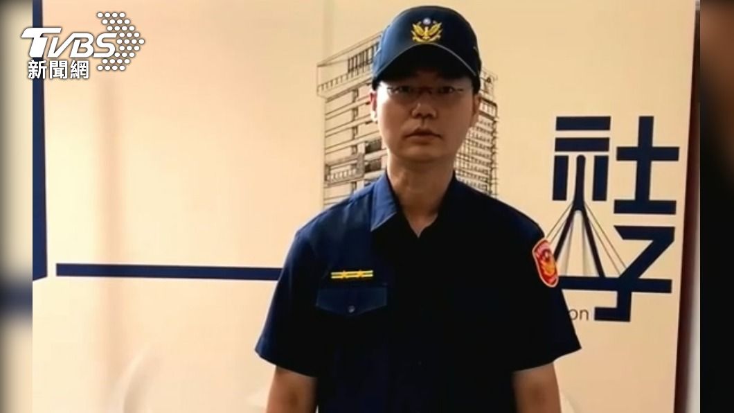 社子派出所所長洪明煌表示當下已經開單。(圖/TVBS)