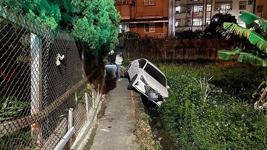許多人出事時都會把矛頭指向谷歌地圖沒有只想正確的道路。(圖/翻攝自報廢公社公開版)