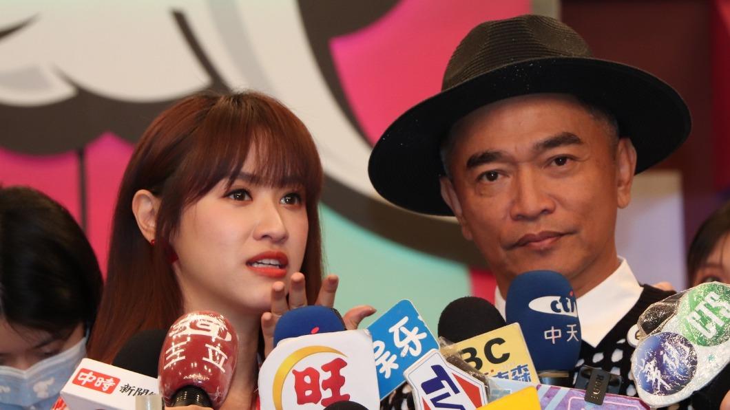 吳姍儒哽咽哭了! 吳宗憲父親節歪樓大喊:台海「無中線」