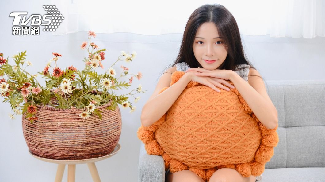 明星鬼故事／「紅豆餅女神」蕭芷渲遭猛鬼拖下床　黃包包熊抱護愛