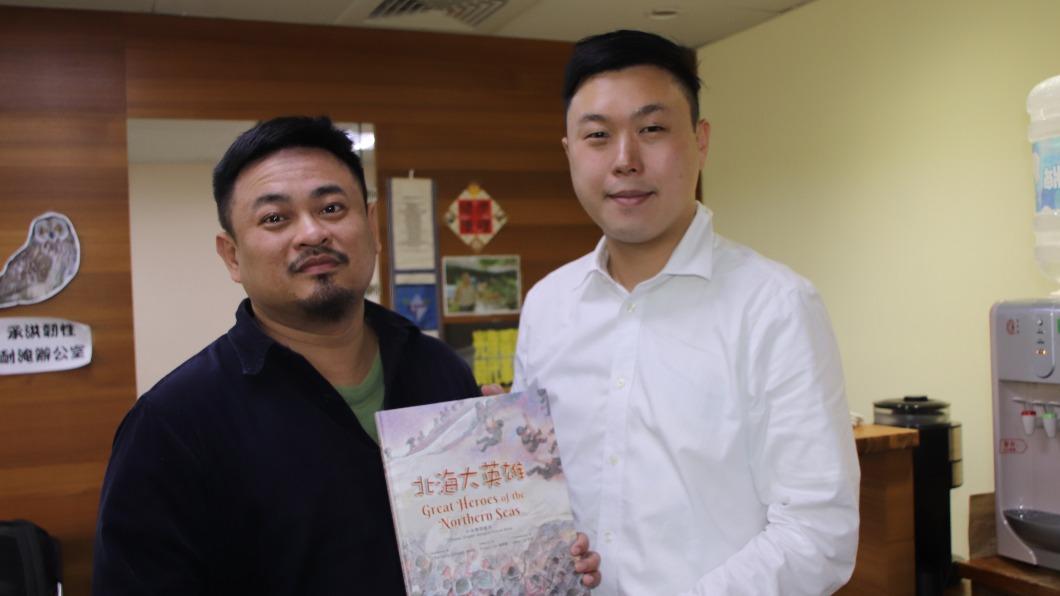 無中醫診所　李問、洪申翰為馬祖爭取「清冠一號」開藥制度