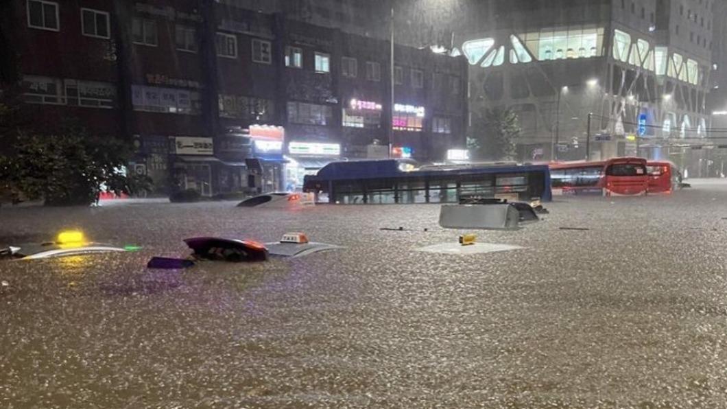 韓連日暴雨破紀錄 街道、地鐵都淹沒釀11死8失蹤