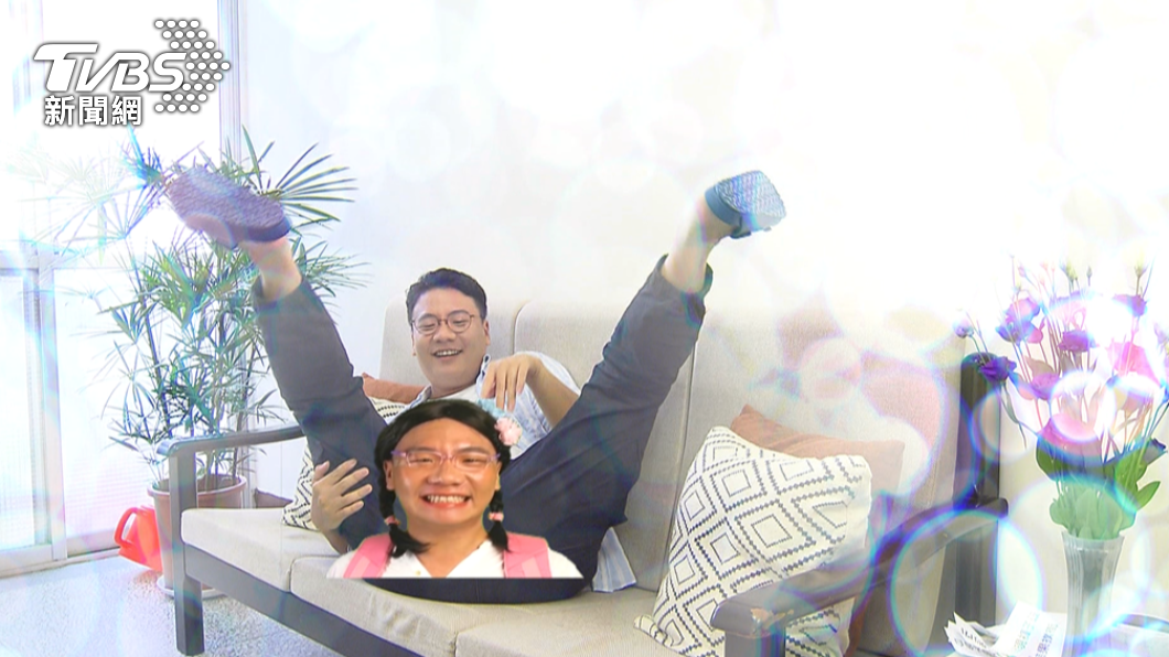阿翰玩機智遊戲，脫去形象。（圖／TVBS）