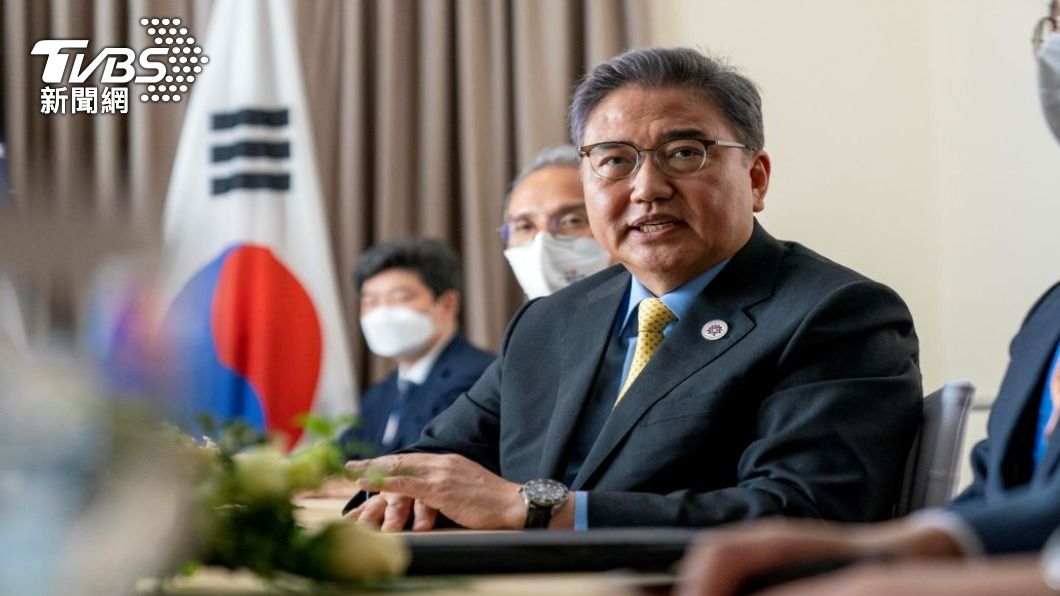 南韓外長朴振訪中會王毅 邀請習近平訪韓