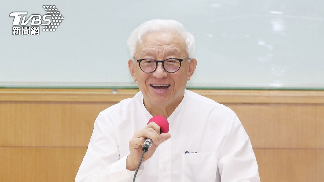 曹興誠曝考慮重回中華民國國籍 被勸進選總統他這樣回
