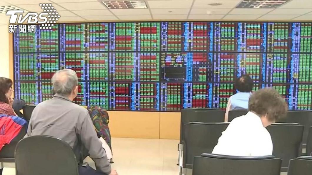 美聯準會放鷹美股續跌 法人:台股恐續探低