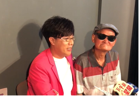 李炳輝為馮偉傑站台。(圖/翻攝自馮偉傑臉書)