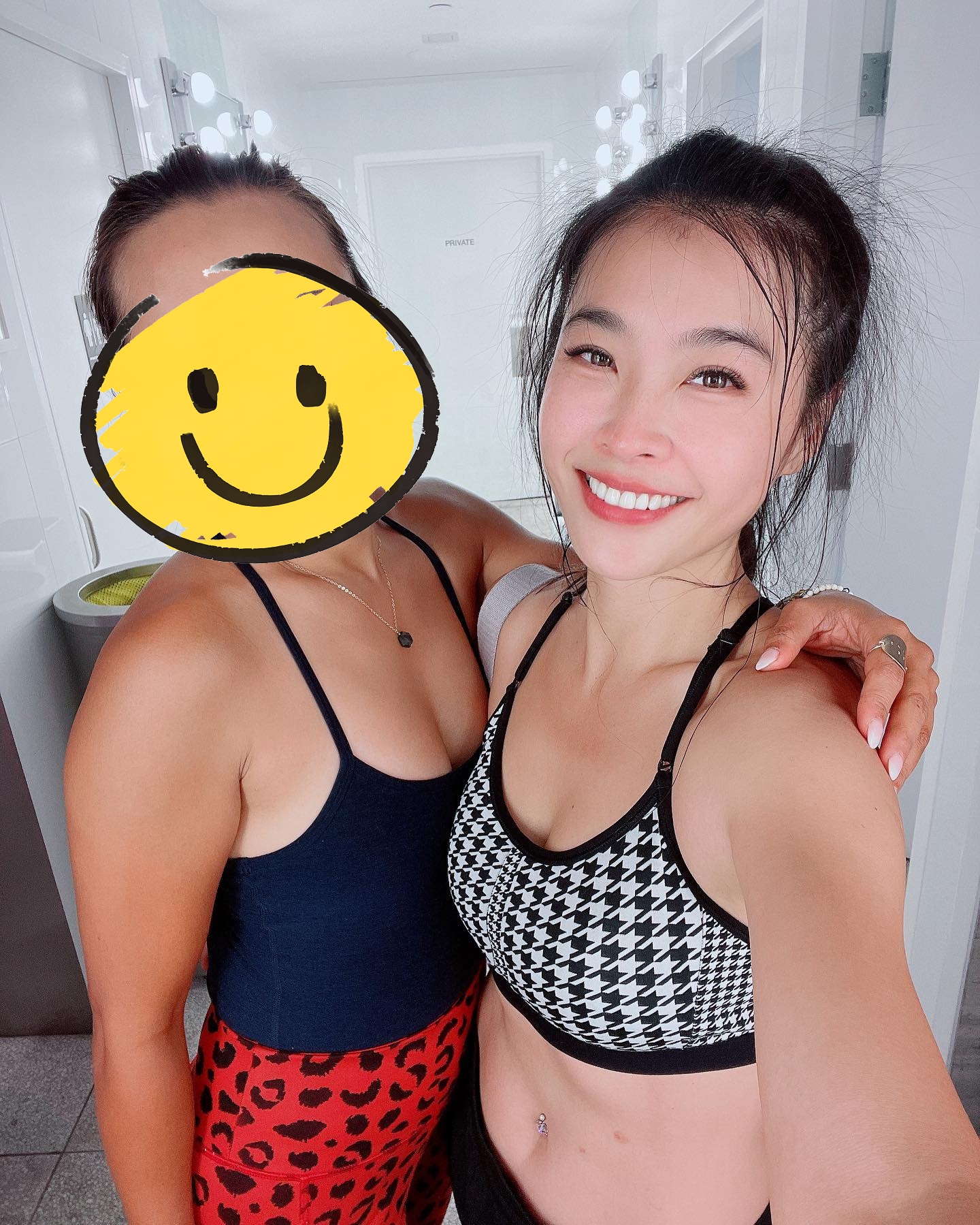 小嫻曬出絕美辣照。(圖/翻攝自小嫻臉書)