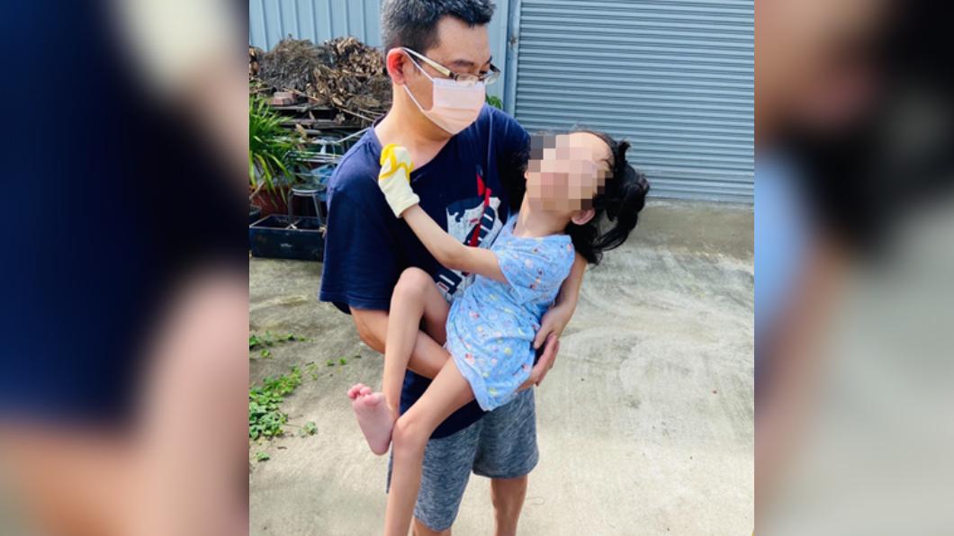 照顧無腦症女兒11年!父「賣房打零工」悲痛喊:只要孩長大