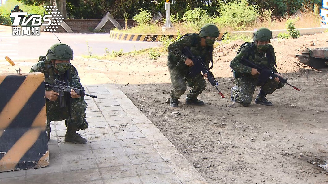 國防部慶93軍人節　揪民眾玩「生存遊戲」體驗槍林彈雨