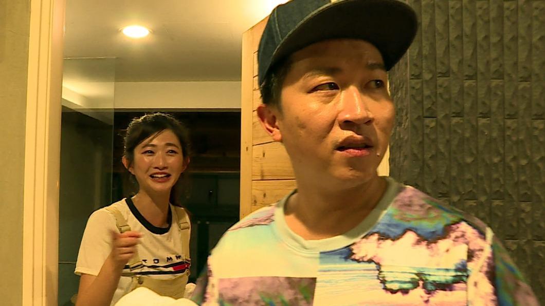 張立東驚慌地轉身尋求王少偉的幫忙。(圖/台視提供)