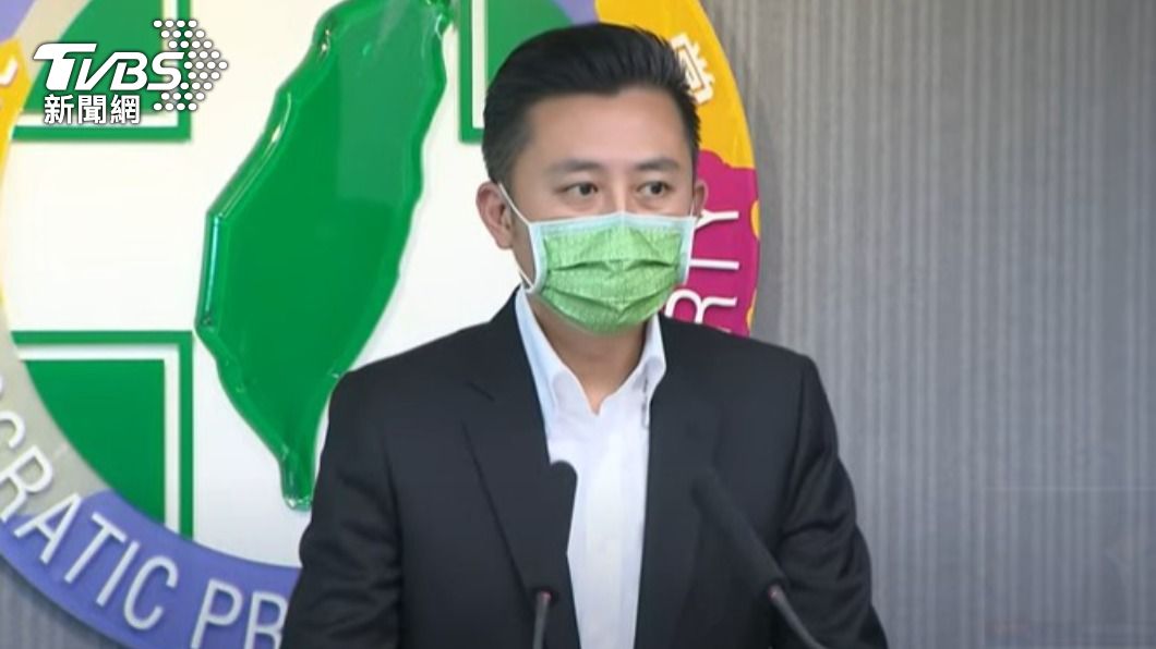 林智堅稱論文是「寫作瑕疵」非抄襲　網酸：那就別退選啊