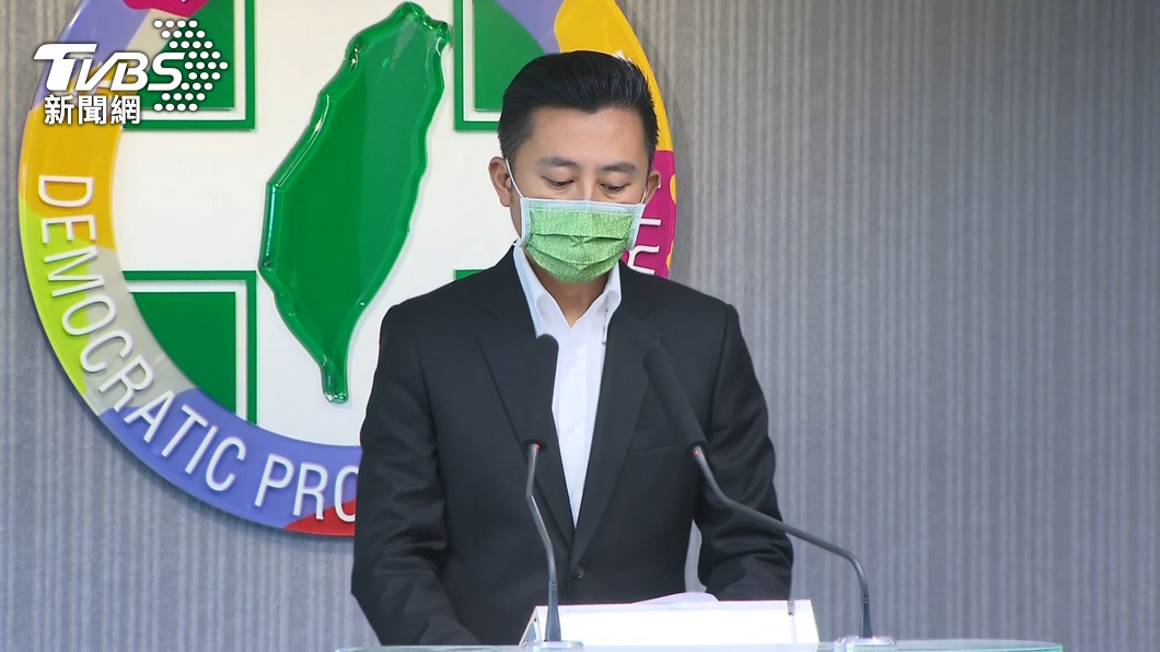 林智堅宣布退出桃園市長選舉。(圖/TVBS)