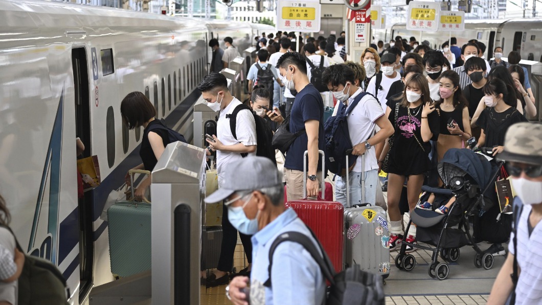 日本單日破25萬例新高 確診連三週全球最多