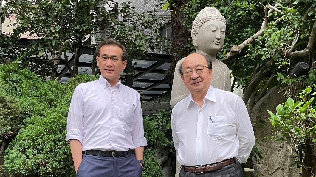 民進黨團總召柯建銘與民進黨立委鄭運鵬。（圖／翻攝柯建銘臉書）