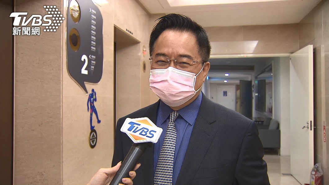 王浩宇影射王世堅父背骨 蔡正元一句話神解:乞丐趕廟公