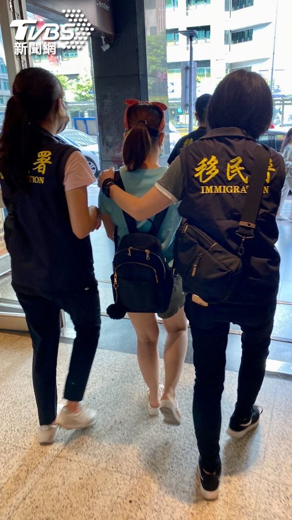 越南籍女子遭逮。（圖／TVBS）