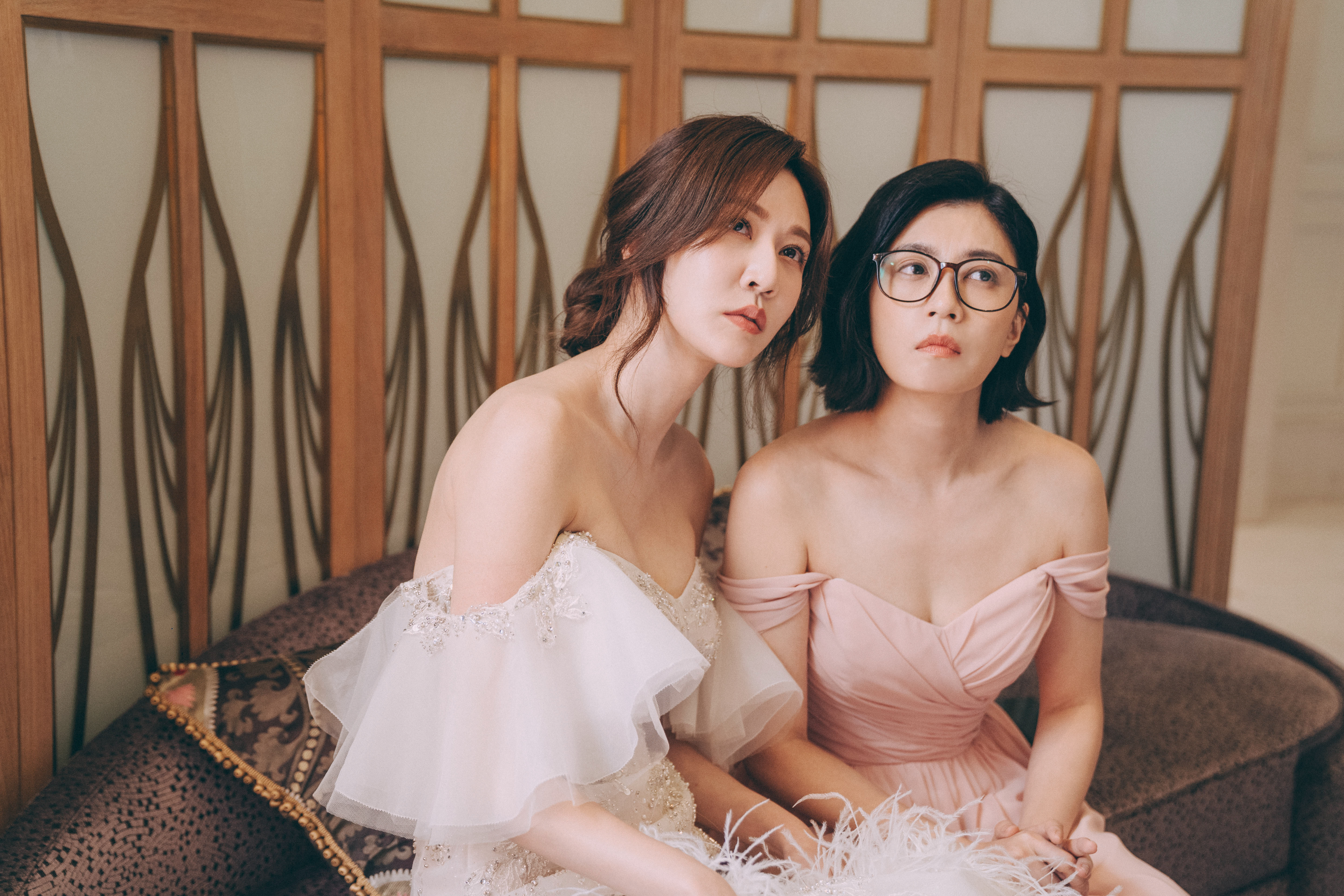 曾莞婷首開金嗓, 賈靜雯伴舞喊:「女神唱歌就不一樣」。(圖/Netflix提供)