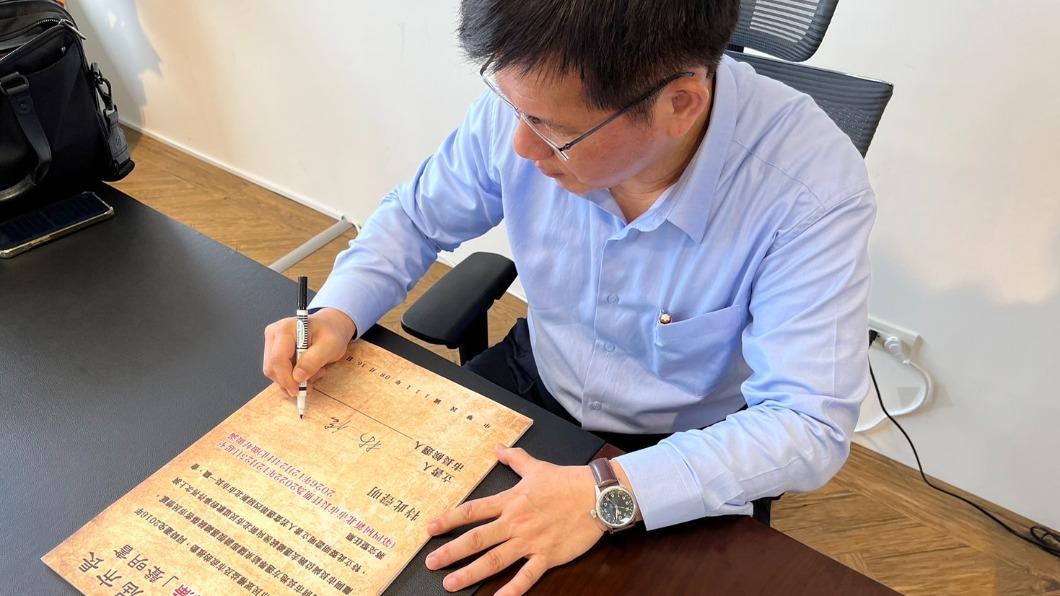 硬要侯友宜承諾「不落跑」　林佳龍團隊：師父朱立倫有前科
